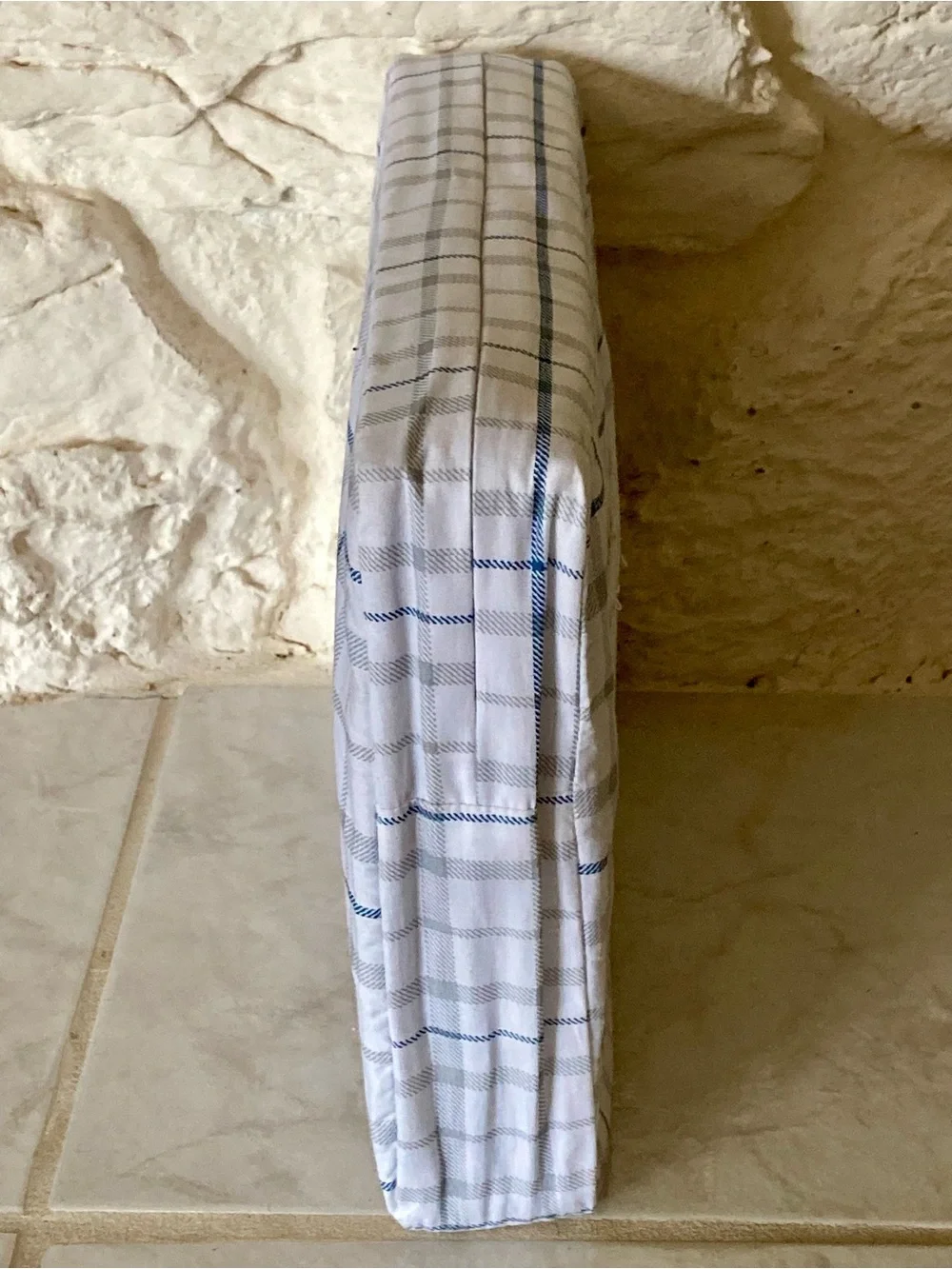 Tommy Hilfiger Newton Plaid Twin XL 100% cotton percale sheet set in grey